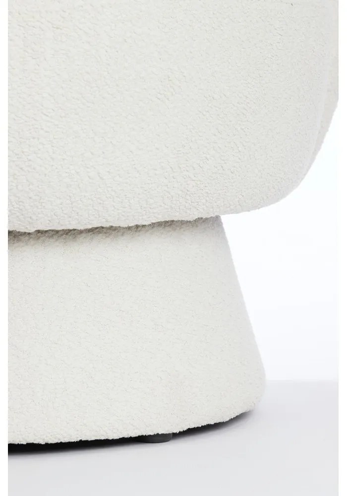 Kremowy fotel z materiału bouclé Avoria – Light &amp; Living