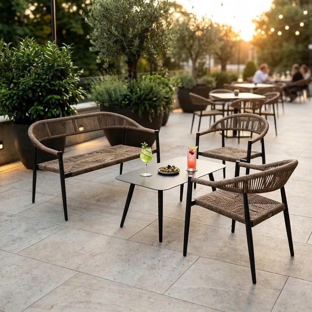 Zestaw mebli ogrodowych pleciony beżowy rama szara ławka, 2 krzesła, stolik