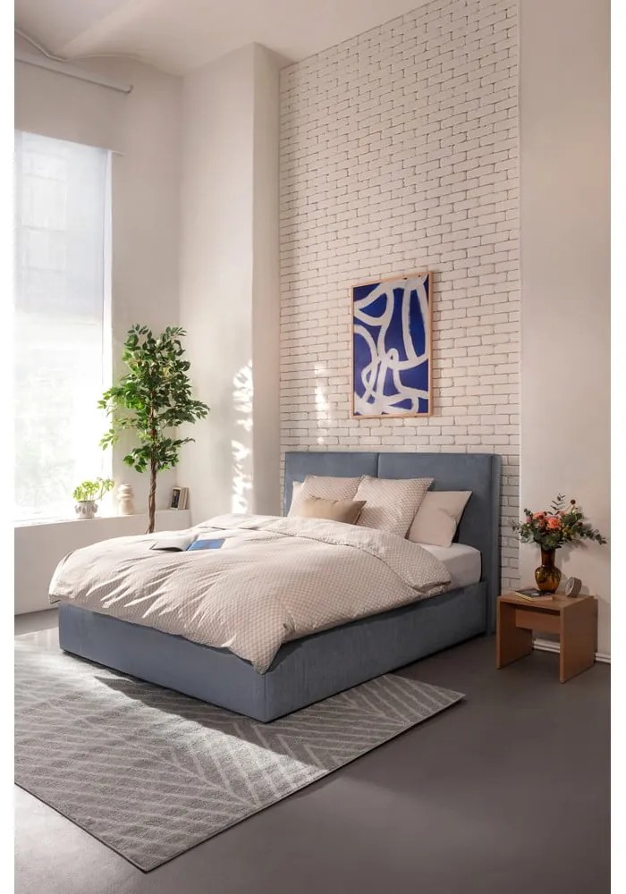 Niebieskie tapicerowane łóżko dwuosobowe ze schowkiem i stelażem 160x200 cm Thessa Bold – Bonami Selection