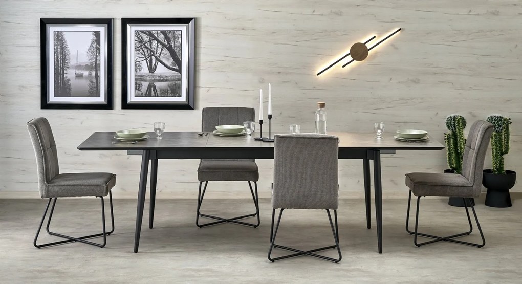 Eleganckie krzesło na metalowym stelażu K534 Halmar