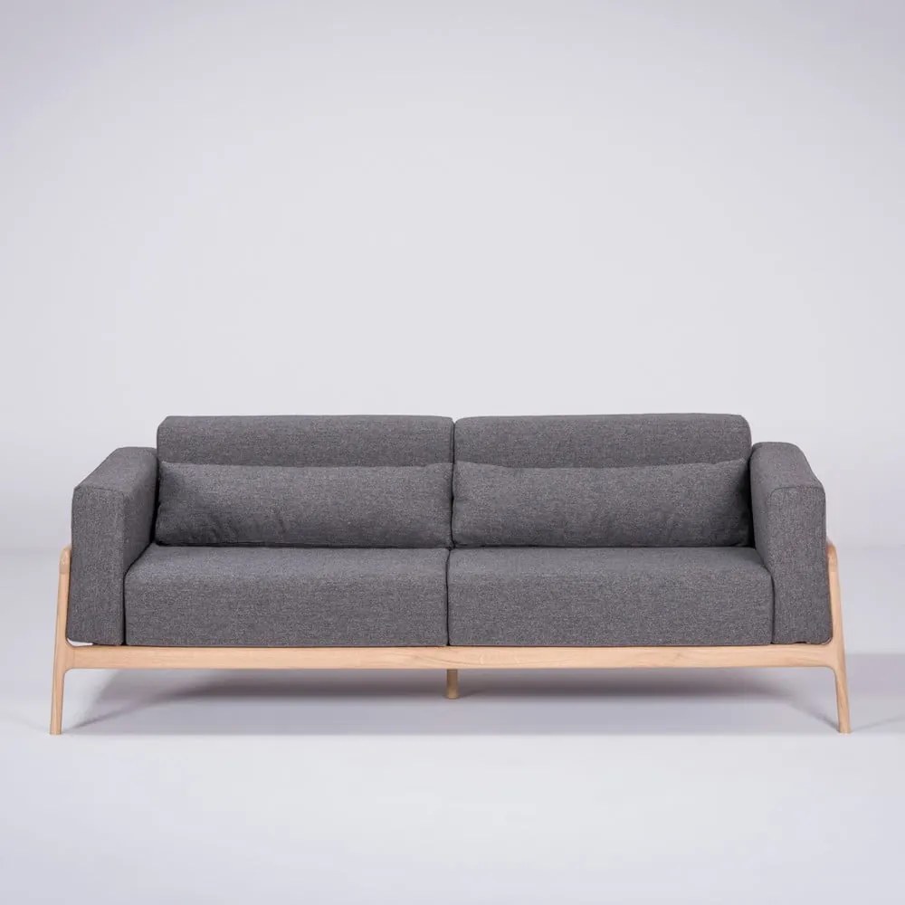 Ciemnoszara sofa z konstrukcją z litego drewna dębowego Gazzda Fawn, 210 cm