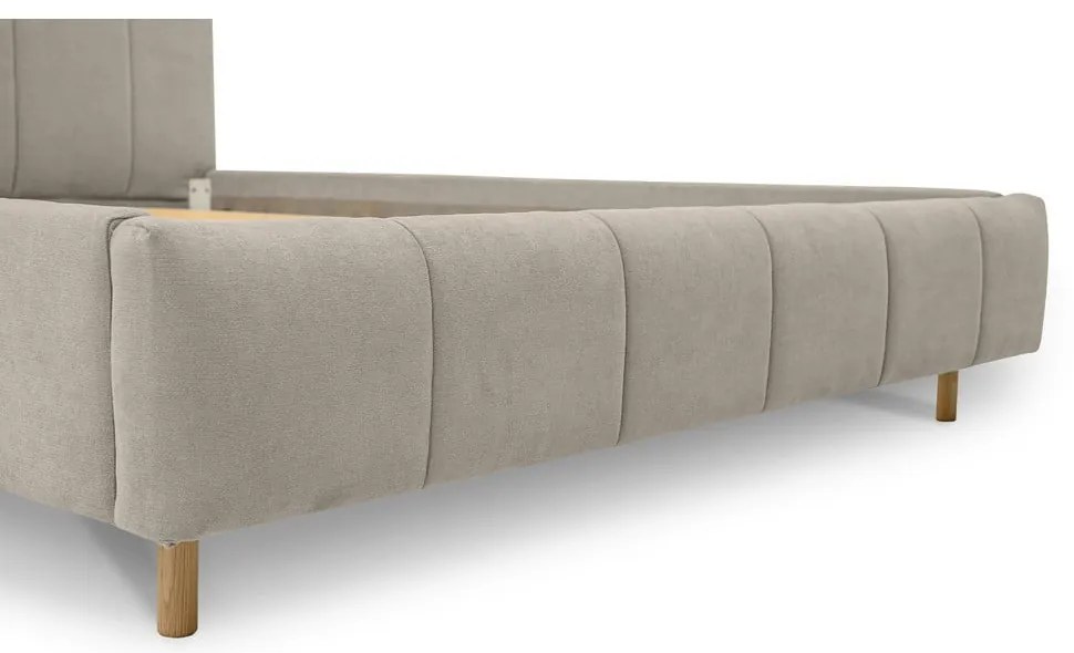 Beżowe tapicerowane łóżko dwuosobowe ze stelażem 180x200 cm Zee – Scandic
