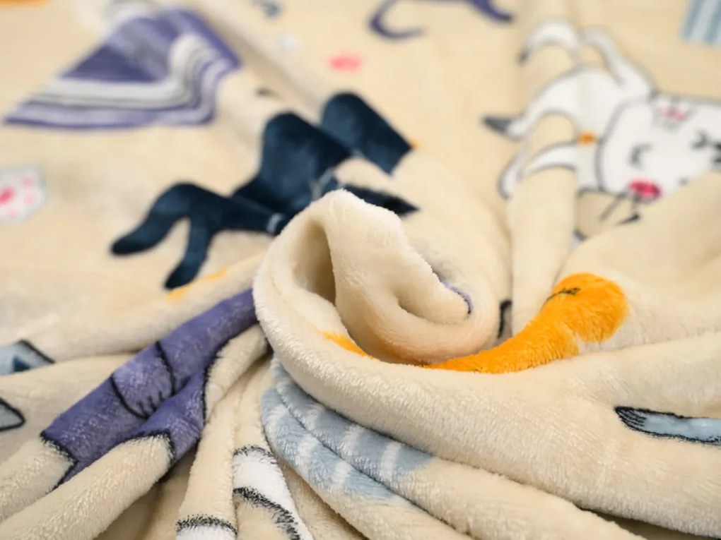 PrzytulneMieszkanie.pl PrzytulneMieszkanie.pl Pościel z mikropluszu PURRSLEEP beżowa Rozmiar pościeli: 70 x 90 cm | 140 x 220 cm