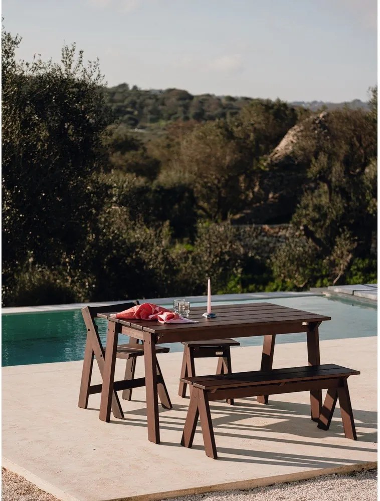 Stół ogrodowy z litego drewna sosnowego 77x140 cm Navo – noo.ma