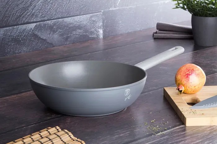 Szary wok z powłoką tytanową 28cm H8-G28