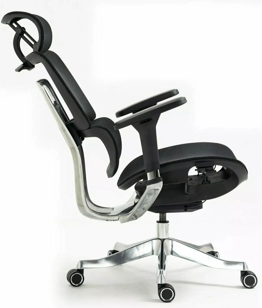 Czarny ergonomiczny fotel do biura Winner Lux, zgodny z normą BHP