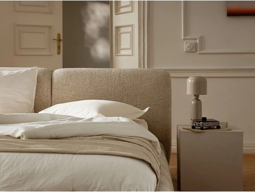 Szare tapicerowane łóżko dwuosobowe ze schowkiem ze stelażem 200x200 cm Solange – Micadoni