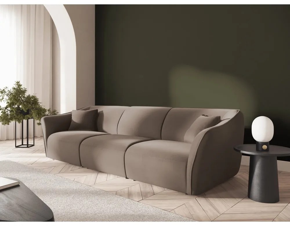 Brązowa aksamitna sofa 292 cm Tokyo – Cosmopolitan Design