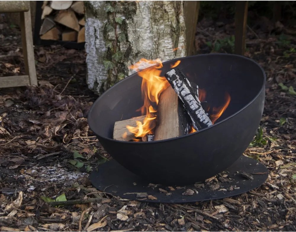 Czarne palenisko Moon – Esschert Design