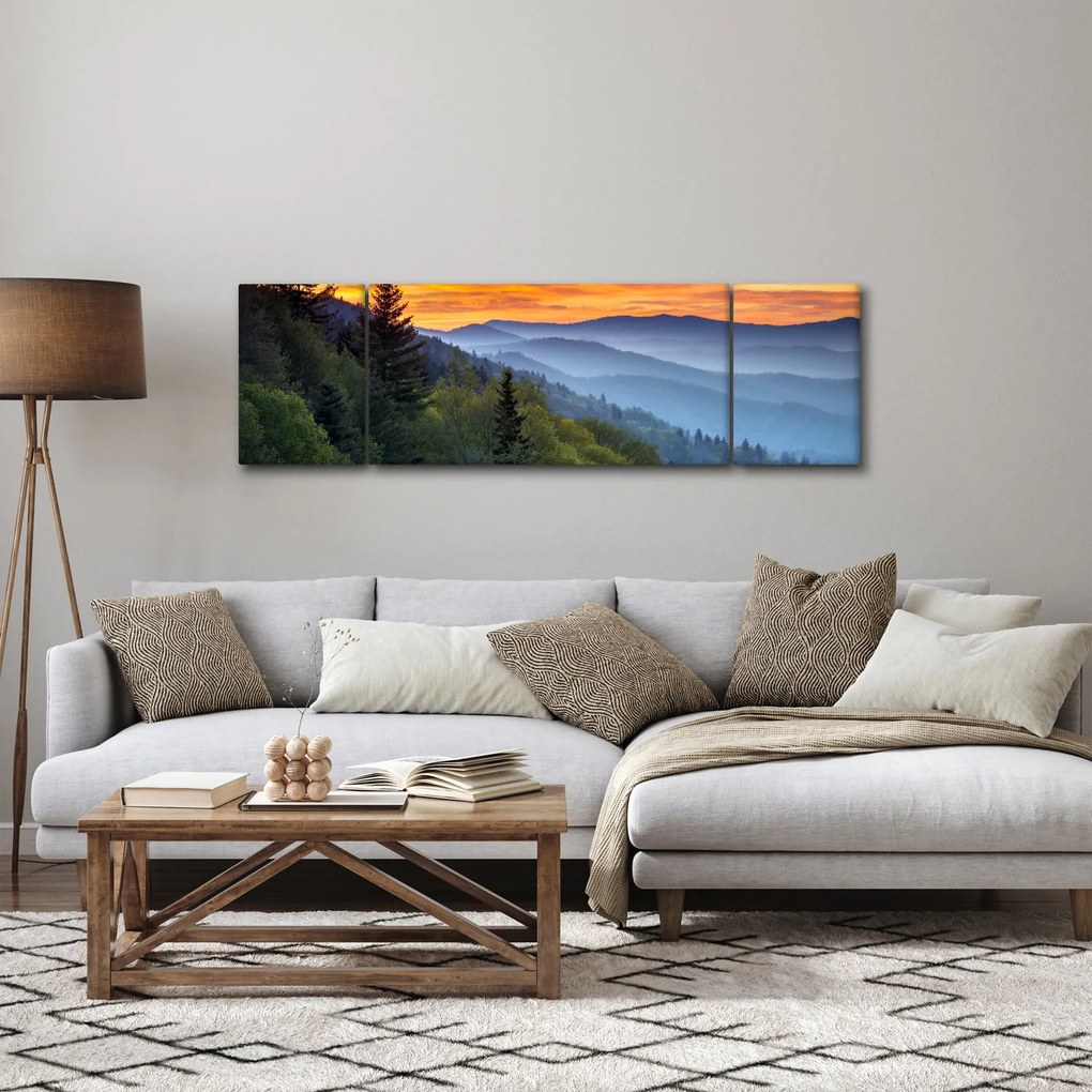 Obraz - Czerwone chmury w górach (170x50 cm)