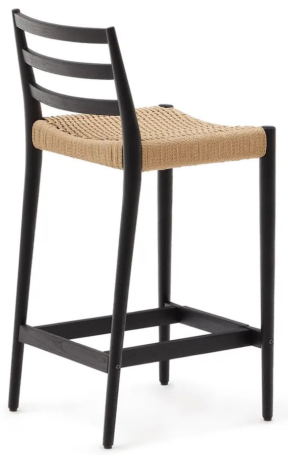 Czarny/w naturalnym kolorze hoker z litego drewna dębowego (wysokość siedziska 70 cm) Analy – Kave Home