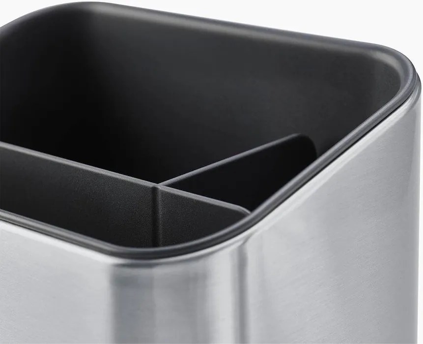 Metalowy stojak na akcesoria do mycia naczyń w kolorze srebra z połyskiem Surface – Joseph Joseph