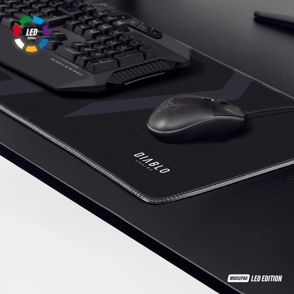 Podkładka gamingowa LED Diablo Chairs