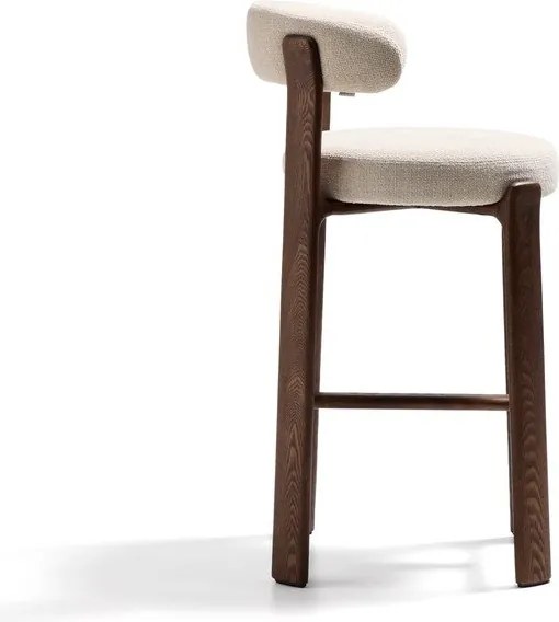 Hoker w kolorze beżowo-ciemnonaturalnym z litego drewna jesionowego (wysokość siedziska 75 cm) Granite – Kave Home