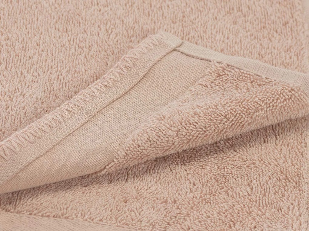 DORMEO ESSENTIALS RĘCZNIK 70x140 cm CAMEO ROSE