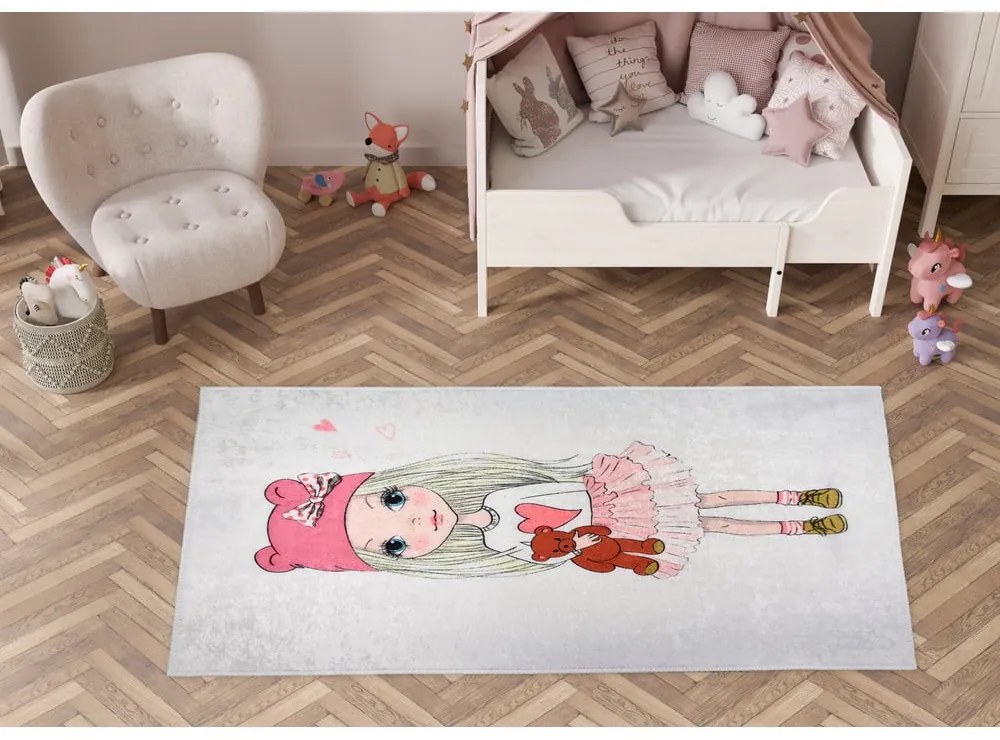 Dywan dziecięcy odpowiedni do prania 80x120 cm Cute Girl and the Bear – Vitaus