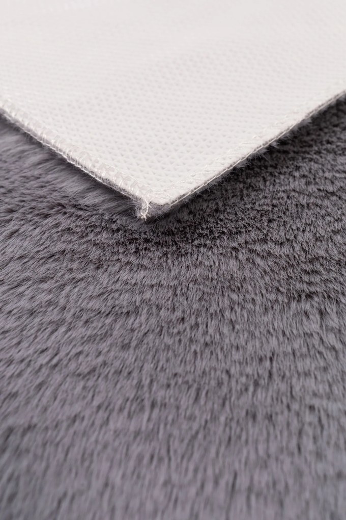 Dywan Futrzany Szary 60x90 cm Włochaty Miękki Dekoracyjny Antypoślizgowy