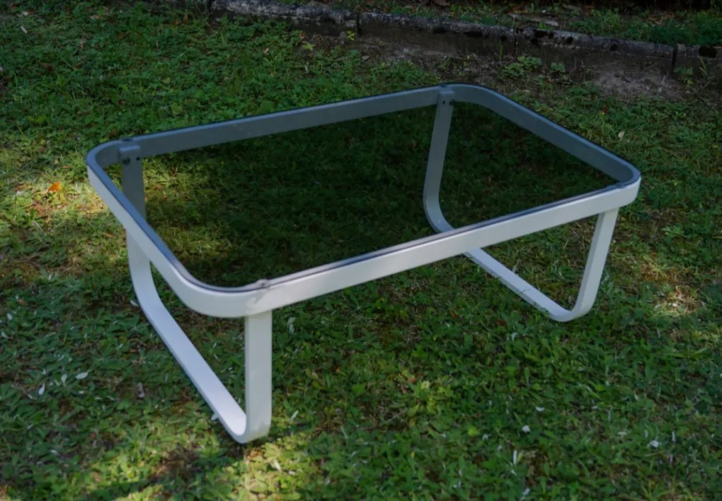 Stolik ogrodowy Vento balkonowy aluminiowy biały szklany blat 90x55cm nowoczesny