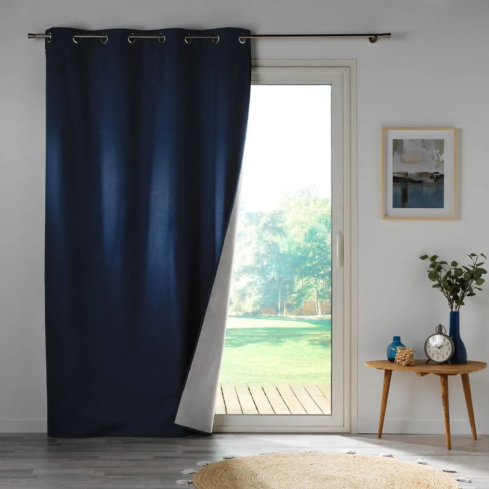 Ciemnoniebieska zasłona zaciemniająca 140x260 cm Crepuscule – douceur d'intérieur