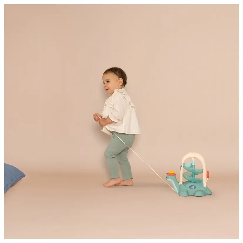 Smoby little żółw do ciągnięcia ze zjeżdżalnią dla piłeczek 12m+