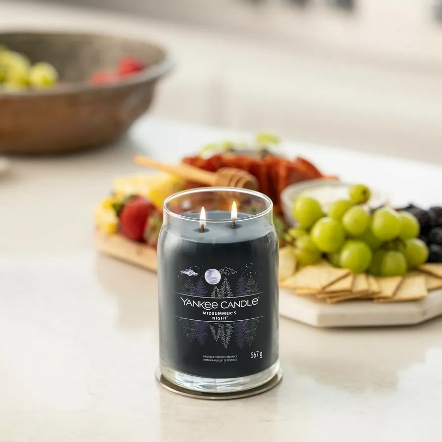 Yankee Candle Duża świeca zapachowa SignatureMidsummer’s Night, 567 g, L