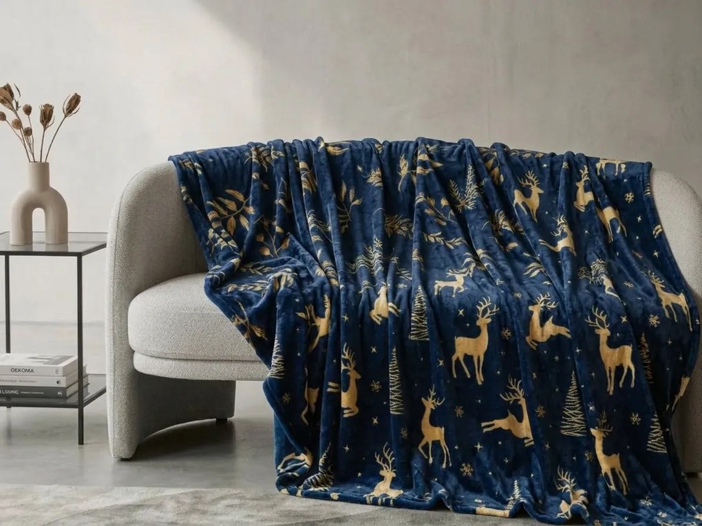 Świąteczny koc z mikropluszu GOLDEN DEER ciemnoniebieski Rozmiar: 200 x 220 cm