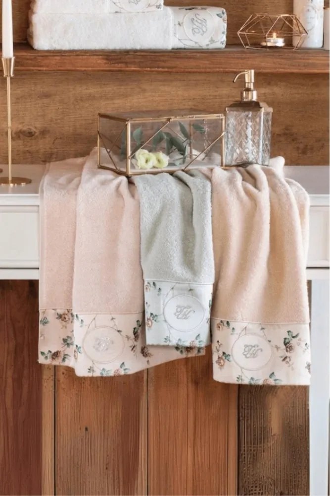 Podarunkowy zestaw ręczników ROSELAND, 2 szt Biały Zestaw (ręcznik 50x100cm, ręcznik 75x150cm)