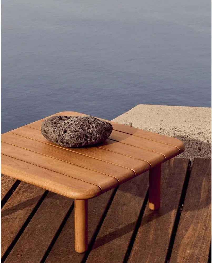 Stolik ogrodowy z litego drewna tekowego 70x70 cm Turqueta – Kave Home