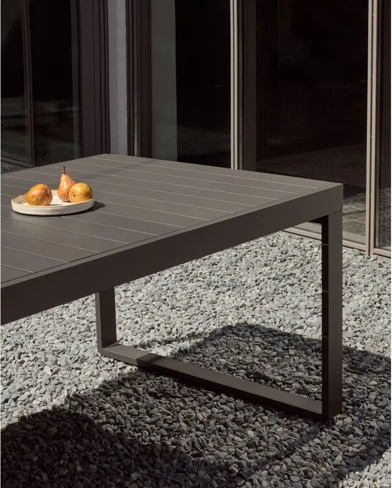 Metalowy stół ogrodowy 100.5x220 cm Galdana – Kave Home