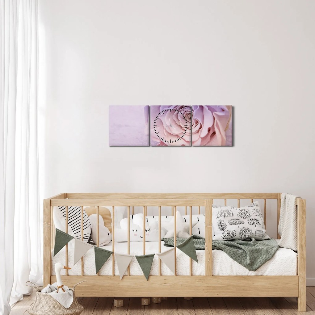 Obraz szczegółu kwiatu róży (z zegarem) (90x30 cm)