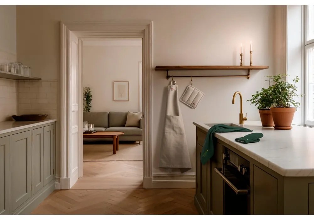 Ścierka ze świątecznym motywem z mieszanki bawełny 50x70 cm Christmas Fable – JUNA