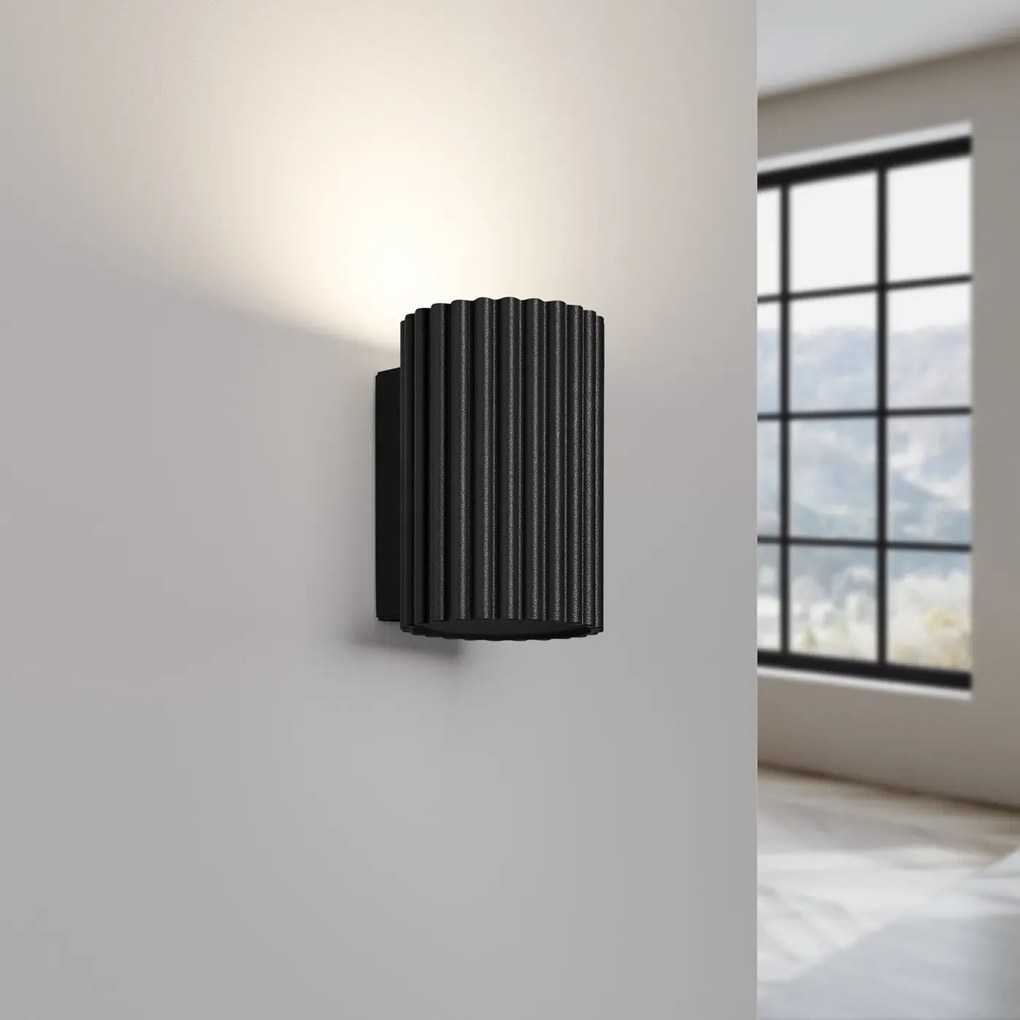 Kinkiet KARBON 10 czarny ryflowany SOLLUX LIGHTING