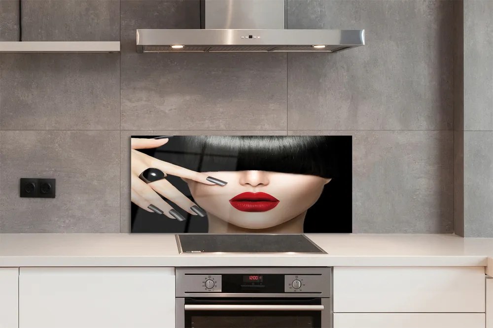 Panel nad Blat Kuchenny Kobieta z Grzywką i Czerwonymi Ustami