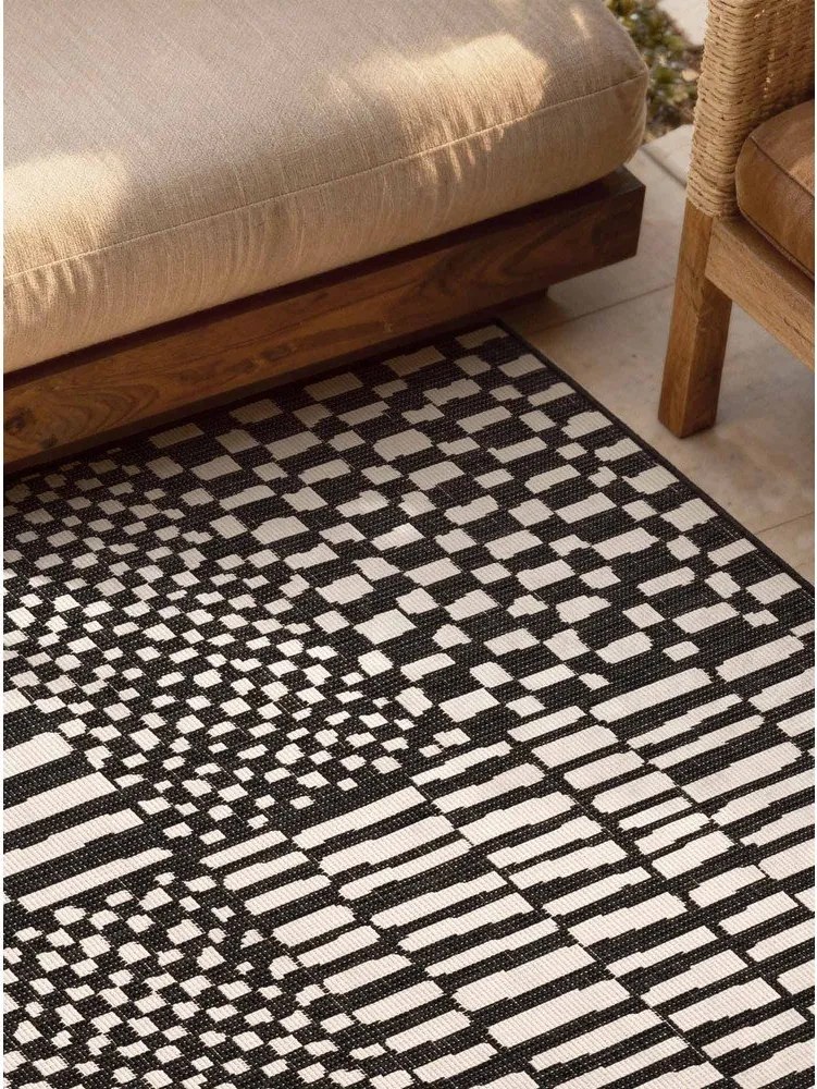 Czarno-kremowy dywan odpowiedni na zewnątrz 120x170 cm Haringey Barkham – Ted Baker