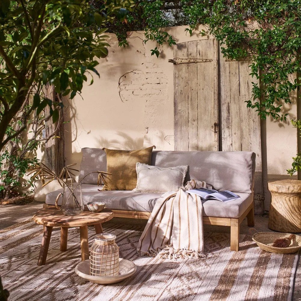 Szarobeżowa tapicerowana sofa ogrodowa Relax – vtwonen