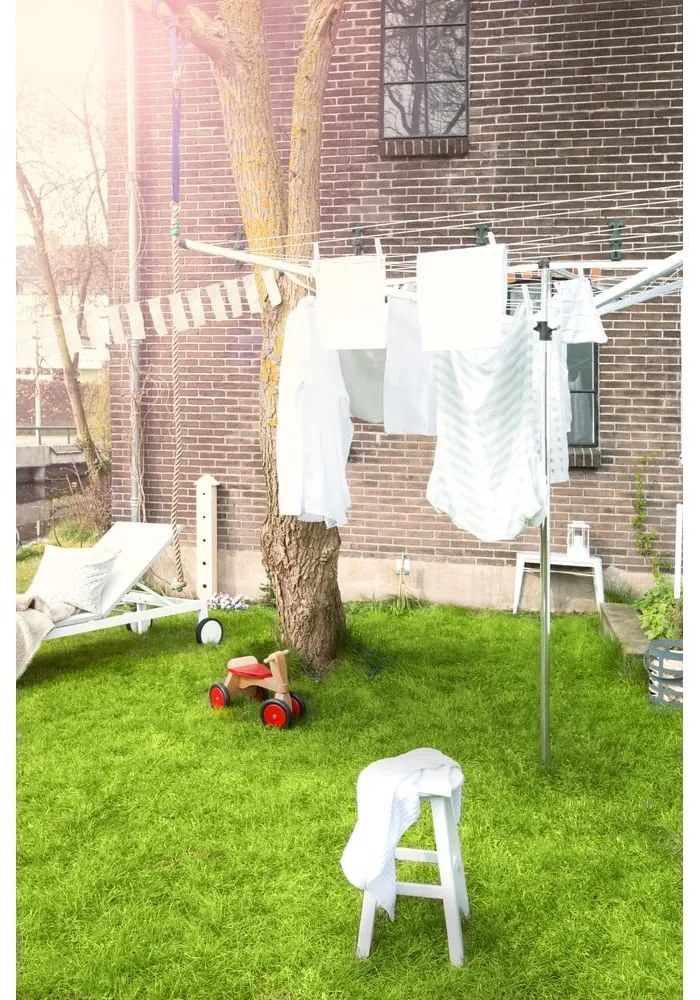 Ogrodowa suszarka na pranie w kolorze srebra 40 m Essential – Brabantia