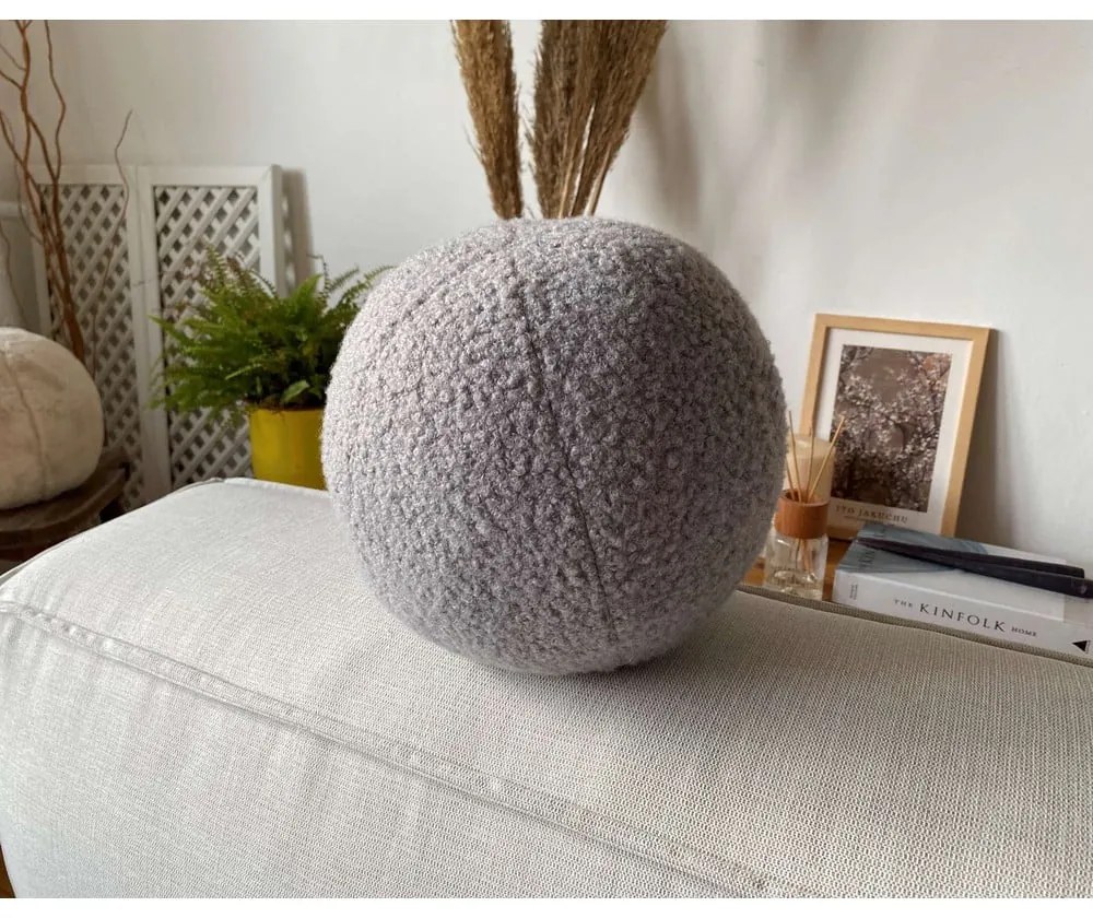Poduszka dekoracyjna z materiału bouclé ø 20 cm Top – Mioli Decor