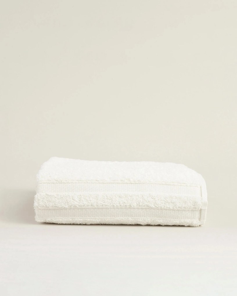 Ręcznik Essence 50x90 cm pure white