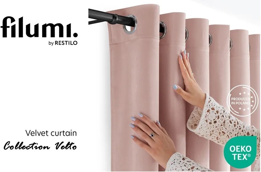 Jasnoróżowa aksamitna zasłona częściowo zaciemniająca (dimout) 530x270 cm Velto – Filumi