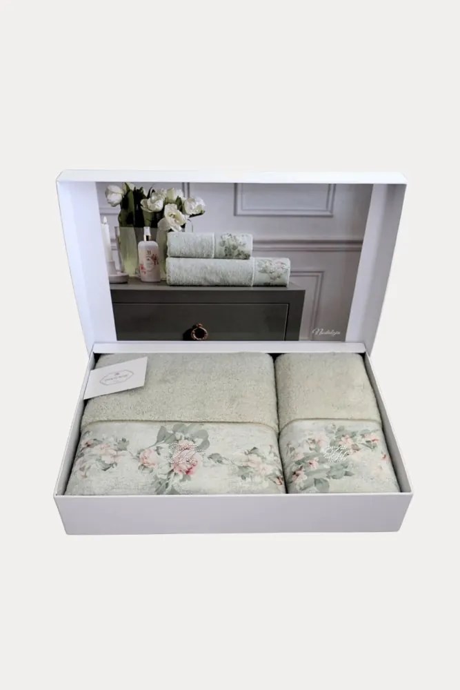 Podarunkowy zestaw ręczników NOSTALGIA, 2 szt Różowy Zestaw (ręcznik 50x100cm, ręcznik 75x150cm)