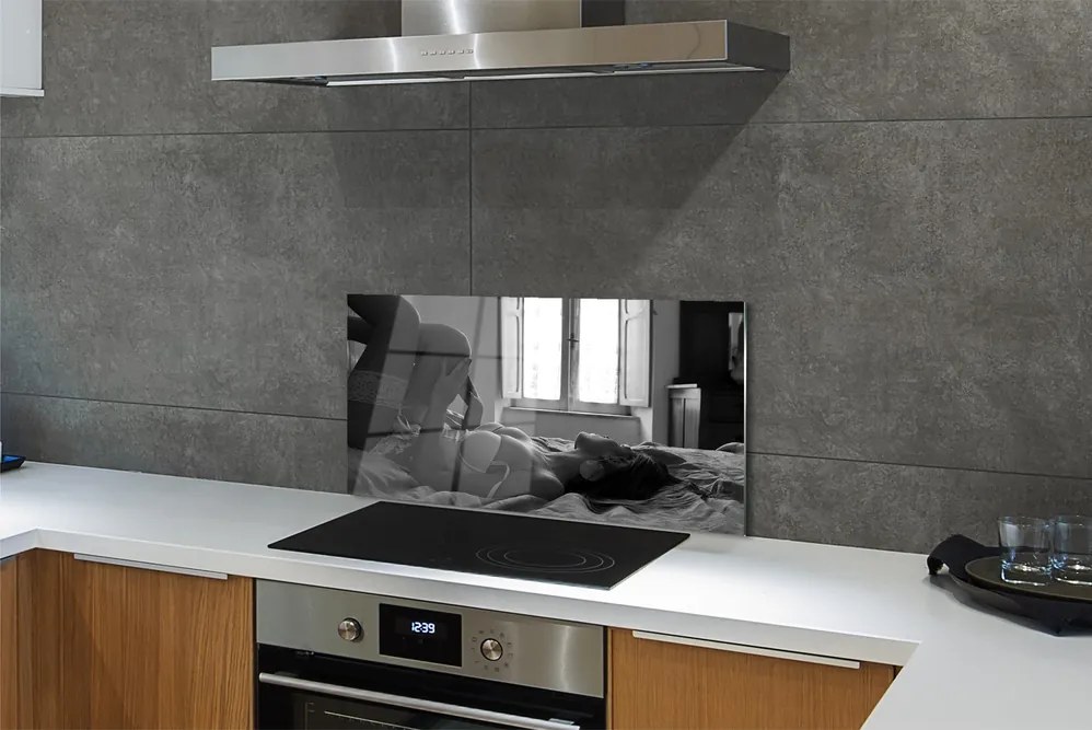 Panel szklany do Kuchni Kobieta przy Oknie