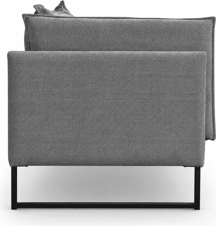 Trzyosobowa sofa z poduszkami Diara III z czarną metalową podstawą
