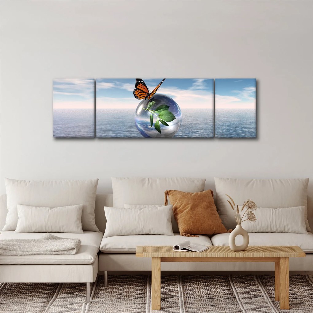 Obraz motyla na szklanej kuli (170x50 cm)