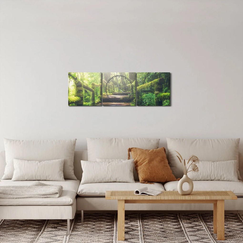 Obraz - drewniane schody w lesie (z zegarem) (90x30 cm)