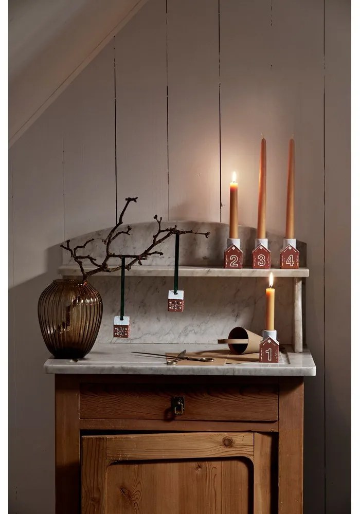Ceramiczny adwentowy świecznik Gingerbread – Kähler Design