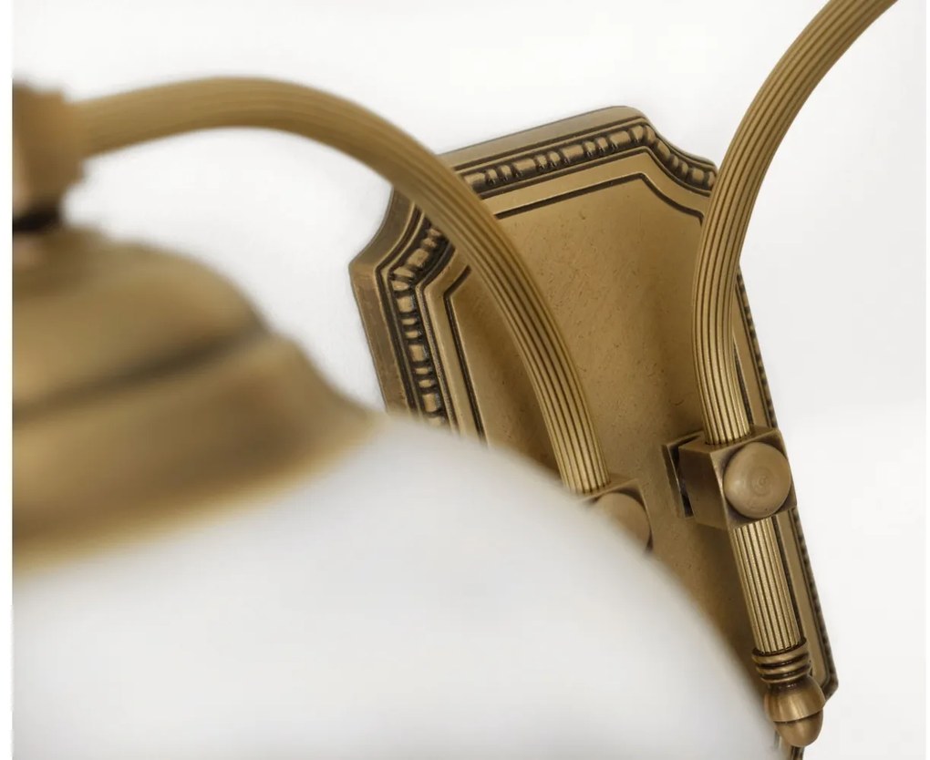 Złoty kinkiet z dwoma kloszami R-K2G