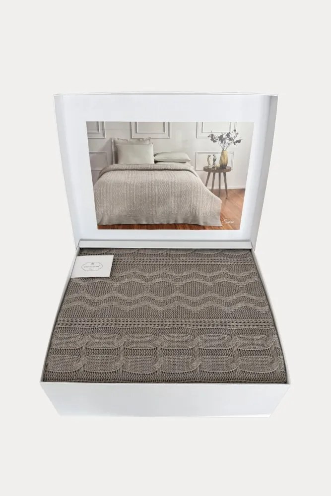 Wełniana narzuta na łóżko SPARSE w opakowaniu prezentowym Kremowy