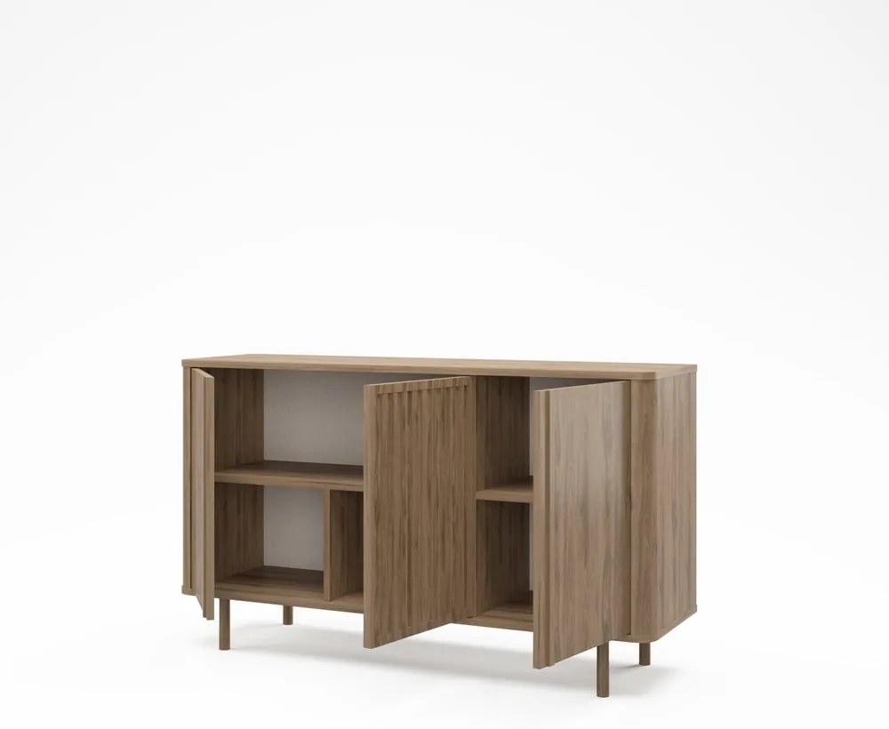 Komoda w dekorze dębu w naturalnym kolorze 138x80x40 cm Salma – Marckeric