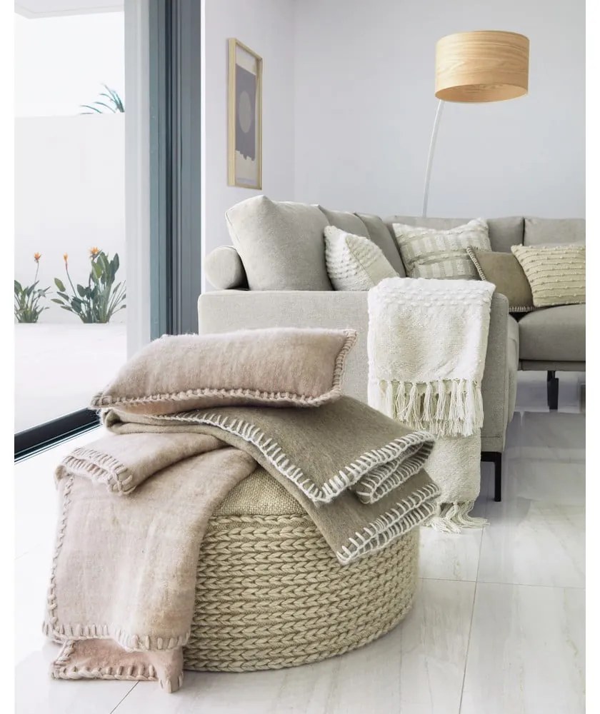 Poszewka na poduszkę z mieszanki wełny 30x50 cm Augustina – Kave Home