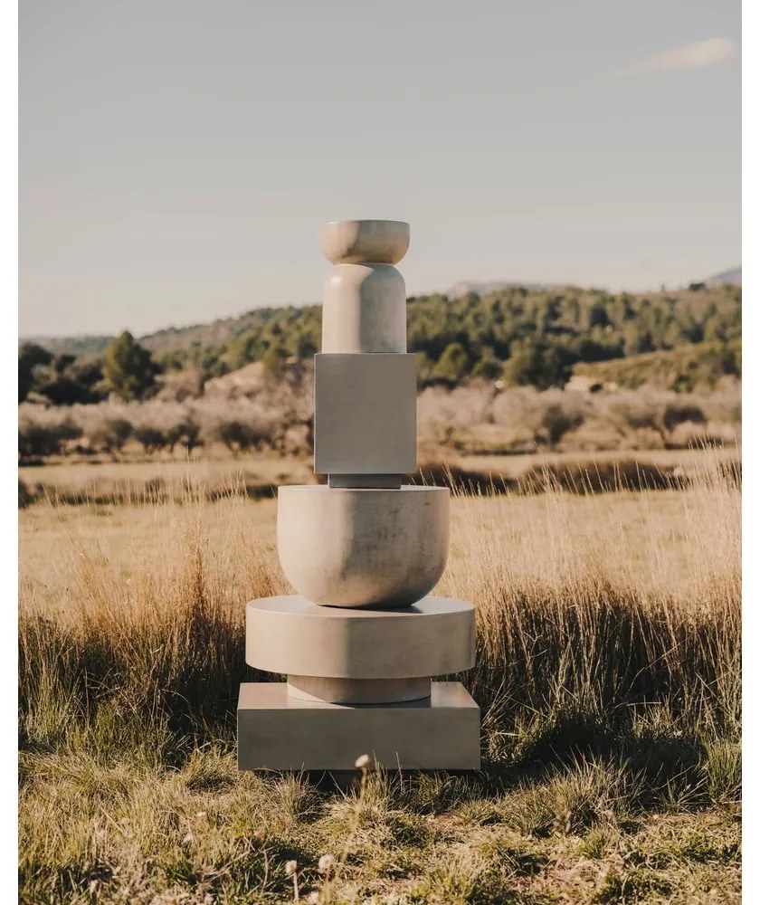 Okrągły stolik ogrodowy betonowy ø 60 cm Garbet – Kave Home